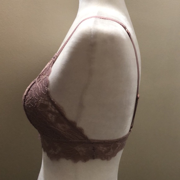 Marilyn Monroe - Dusty Pink Lace Bralette - Picture 4 of 6